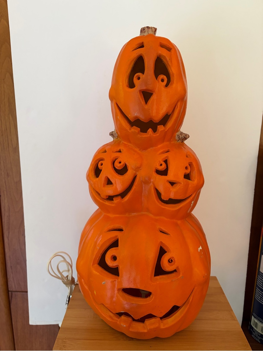 Vintage Halloween Orange Triple Jack-O'-Lantern Stacked Halloween Mold Indoor